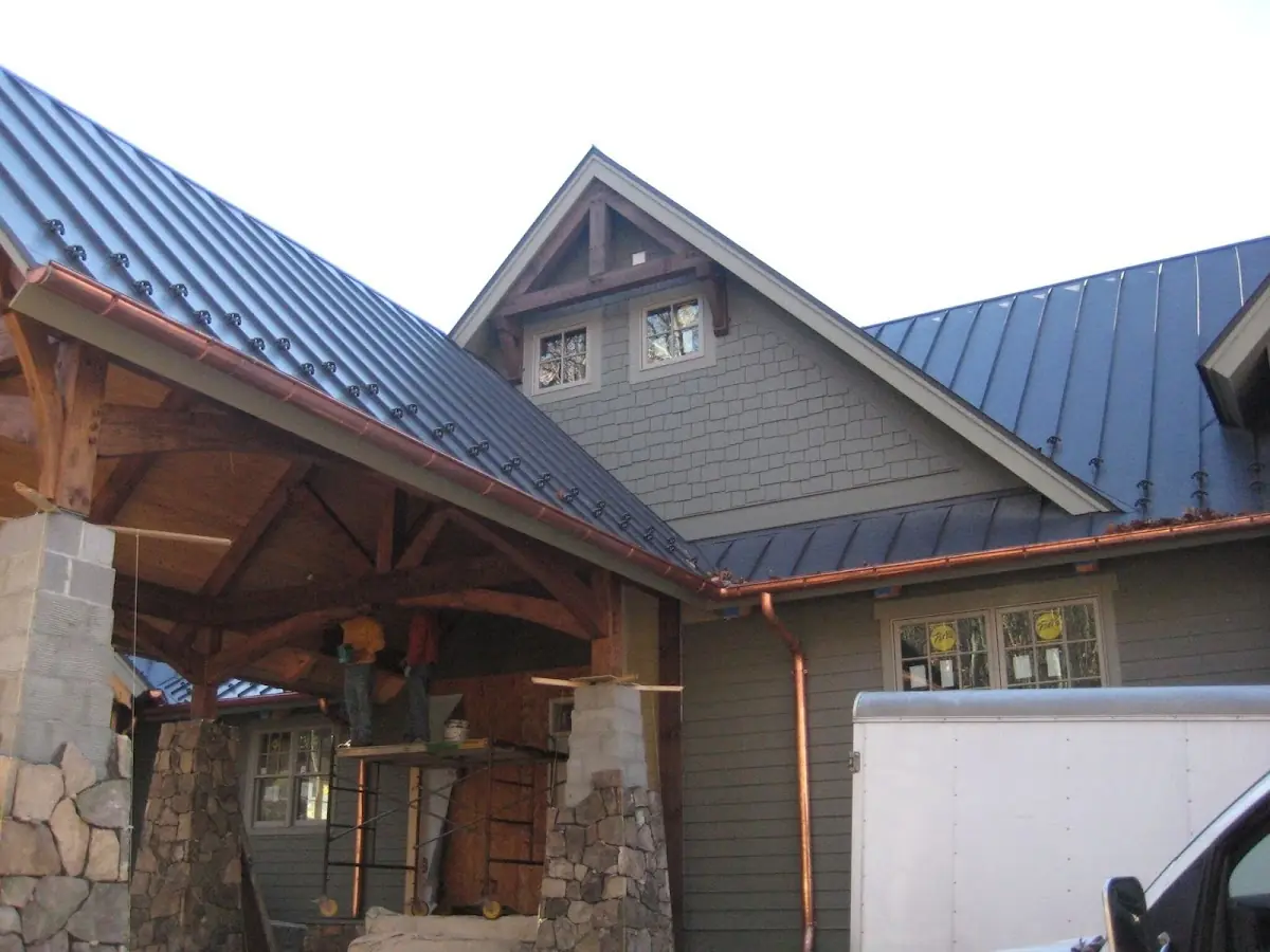 Craftsman Roofing team delivering quality roofing work in Friendship Heights